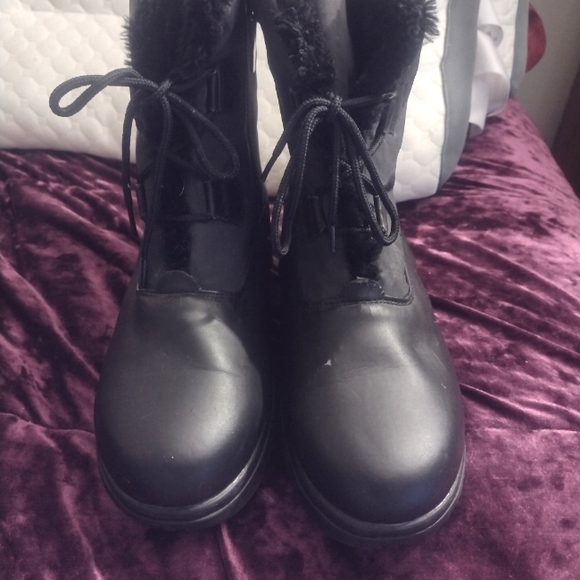 Women's Totes boots size 9 - Picture 10 of 16